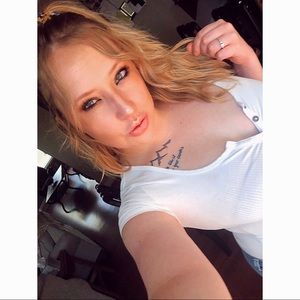 Meet your Posher, Breanna